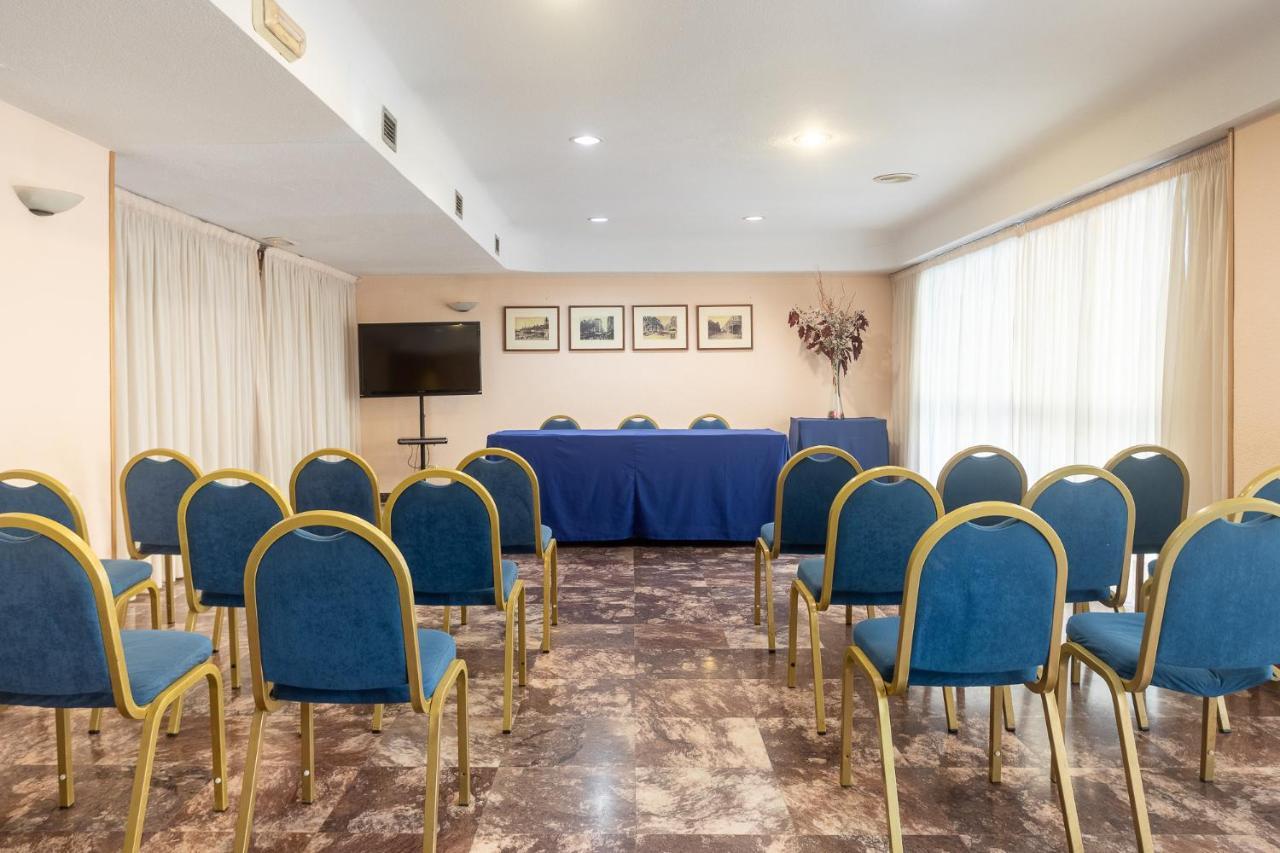 Hotel Leuka Alicante Kültér fotó