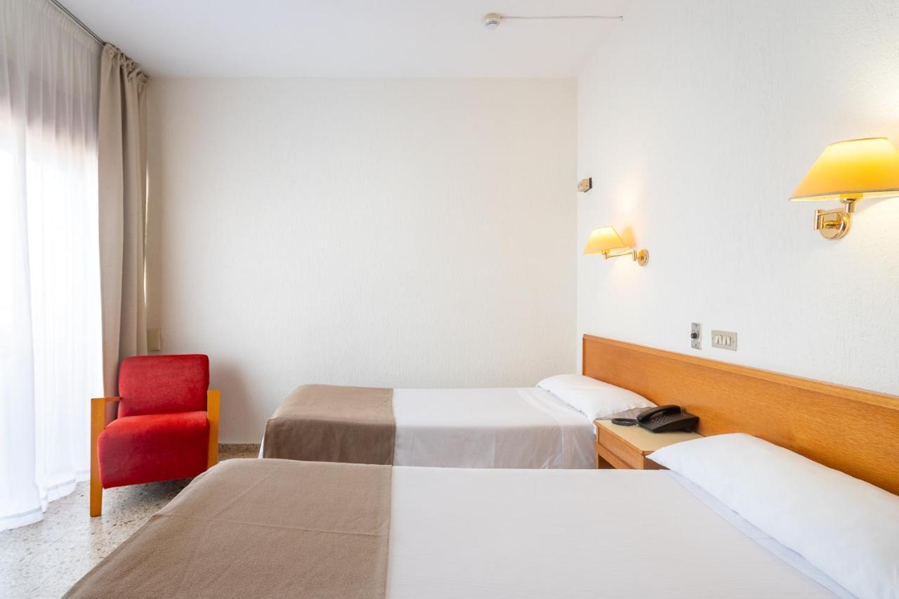 Hotel Leuka Alicante Kültér fotó