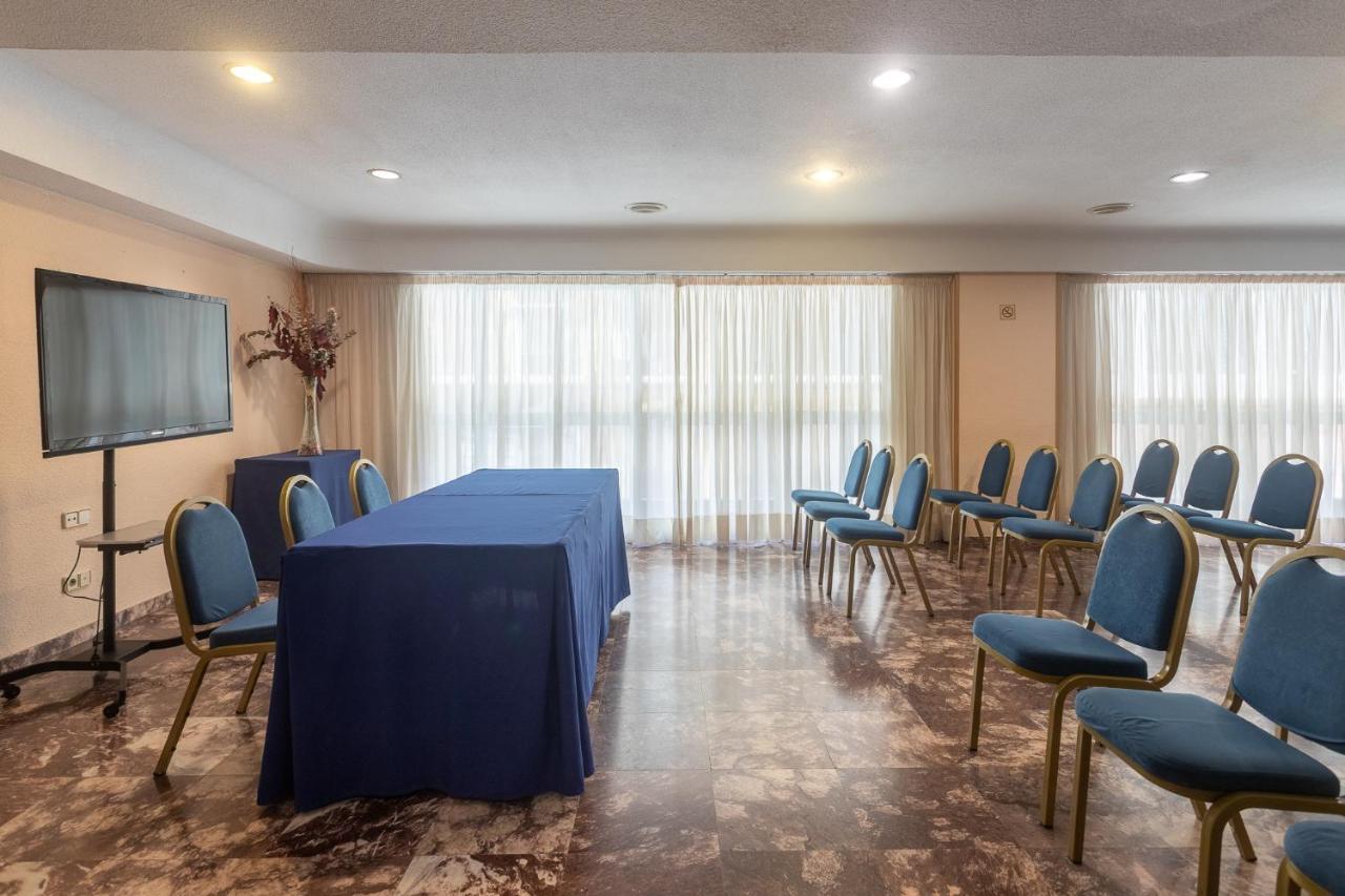 Hotel Leuka Alicante Kültér fotó