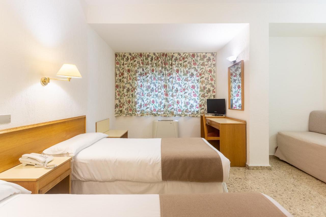 Hotel Leuka Alicante Kültér fotó