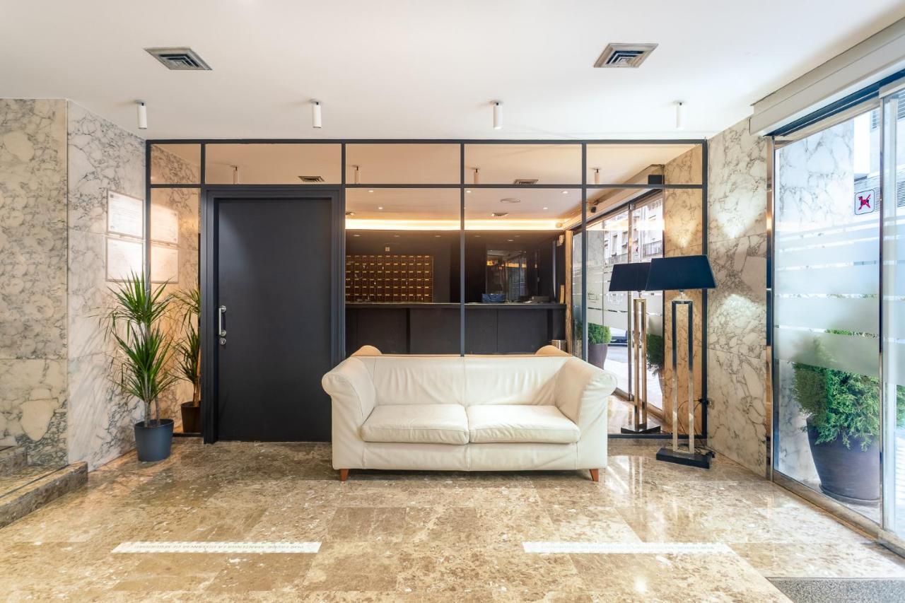 Hotel Leuka Alicante Kültér fotó